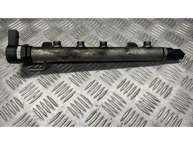 Топливная рампа A6390700495, A6110780449 Mitsubishi Colt 1.5