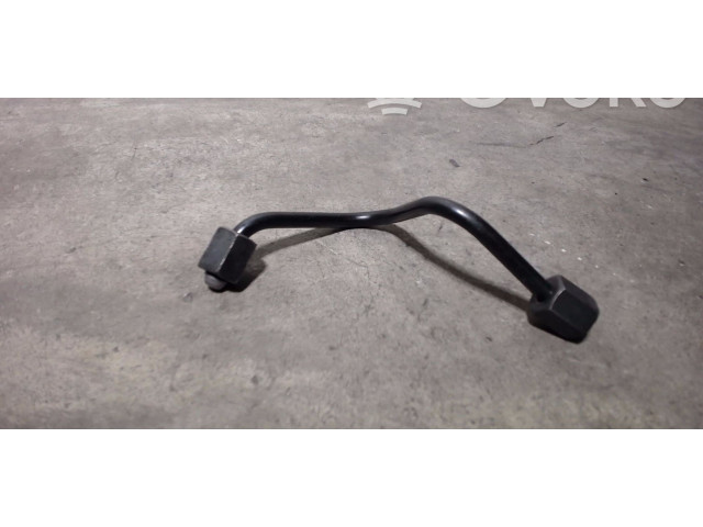 Топливная рампа 041200U3   Mercedes-Benz E W210  