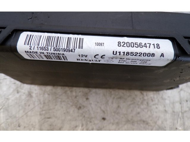 Комплект блоков управления 8201082042 Dacia Sandero