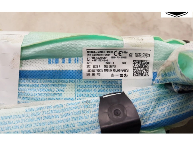 Боковая подушка безопасности 5E0880742, 5E0880742   Skoda Octavia Mk3 (5E)