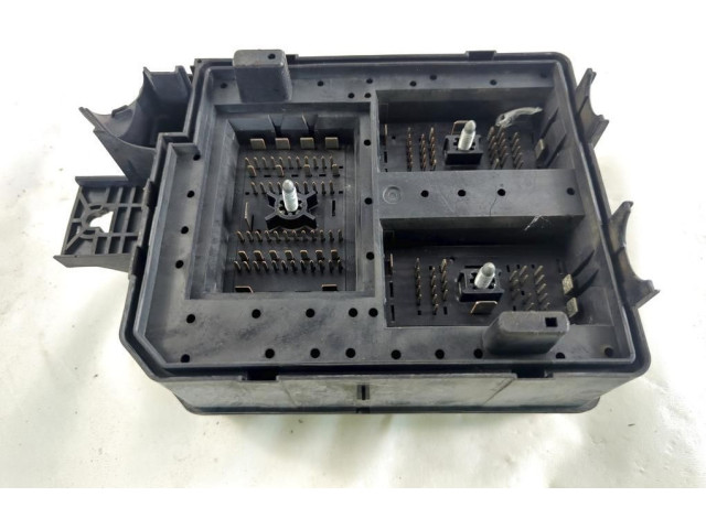   Pojistková skříňka 95131335   Chevrolet Trax 2014