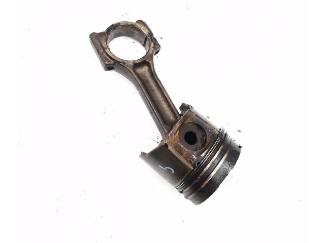 Píst Renault Megane II F9Q 800