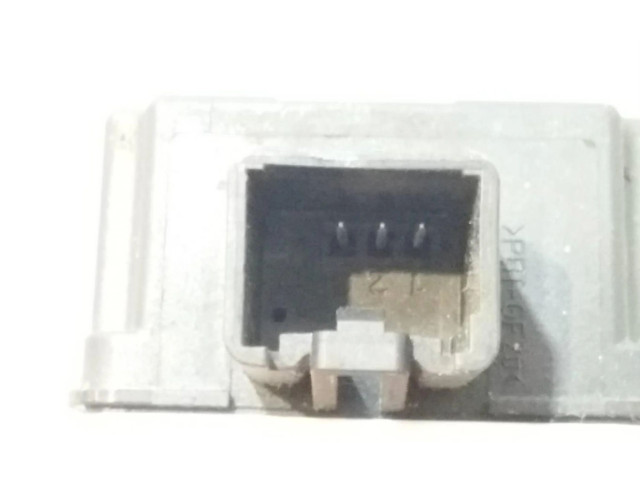 Блок управления двигателя 31252983 Volvo S40