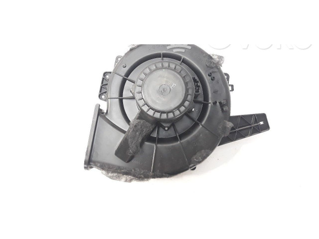 Вентилятор печки 6R1819015A Audi A1