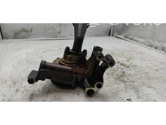 Масляный насос Skoda Yeti (5L)