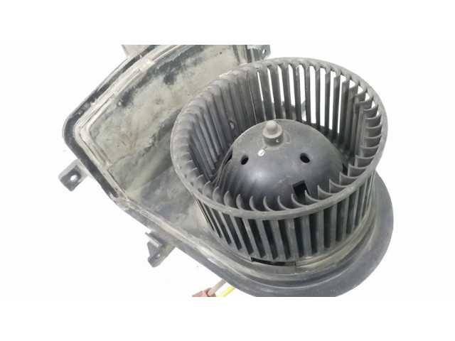 Вентилятор печки 1H1820021, 833658D Volkswagen Golf III