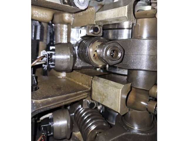 Vstřikovač Seat Ibiza IV (6J,6P)