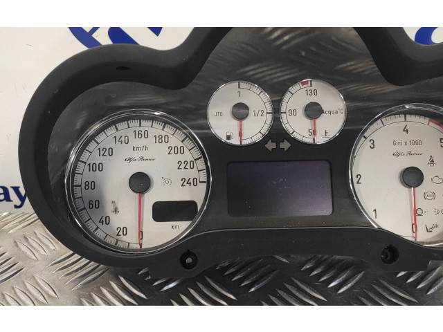 Панель приборов 156071292, 110080304091 Alfa Romeo GTV