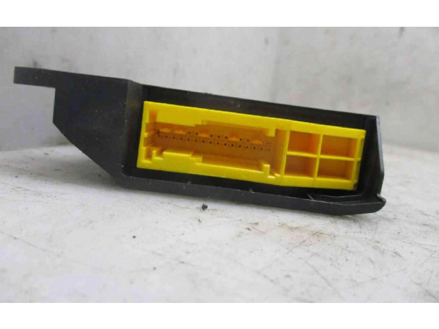 Блок управления надувных подушек 8200946126, 8200946126   Dacia Logan I