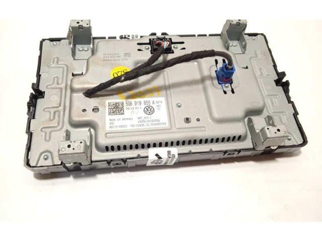 Дисплей    5G6919605A   Volkswagen Golf SportWagen