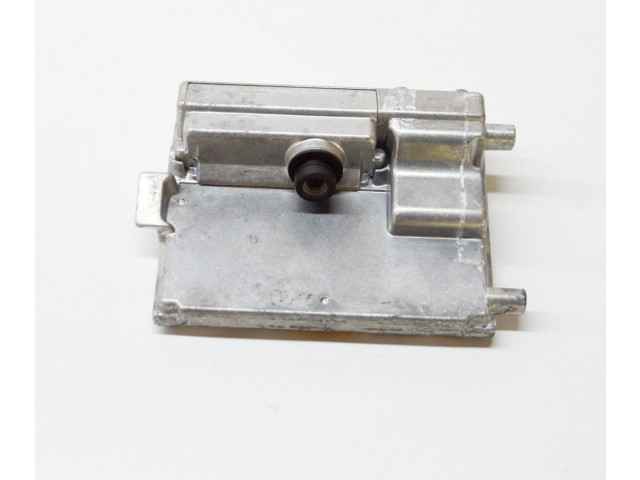 Vaizdo kamera priekiniame bamperyje