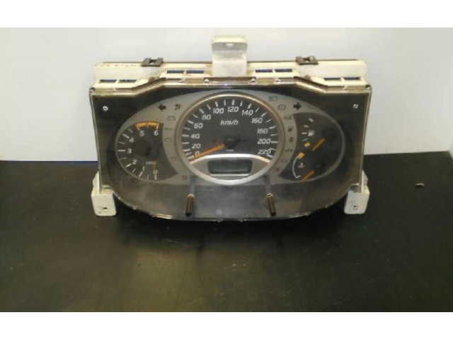 Přístrojová deska Nissan Almera Tino 2001 BU010