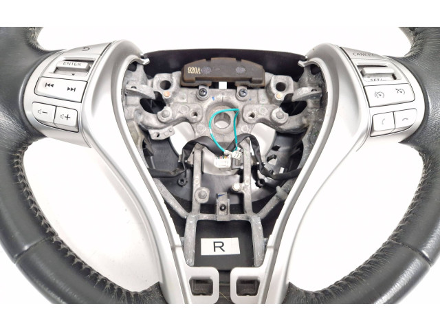 Volant Nissan X-Trail T32 2016