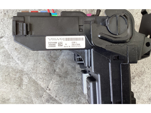 Pojistková skříňka 31314468, 28241898 Volvo XC90 2010
