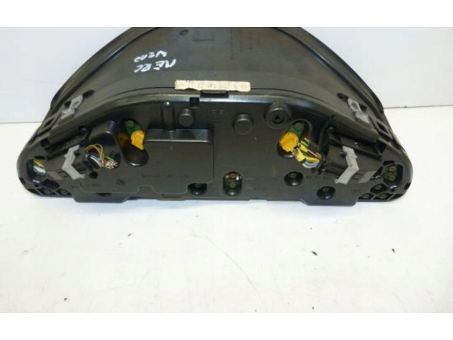 Панель приборов 2105402811   Mercedes-Benz E W210       