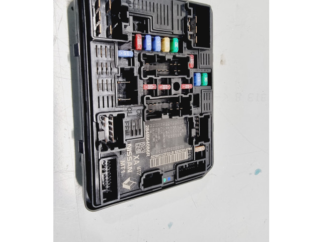 Pojistková skříňka 284B64086R Renault Arkana 2022