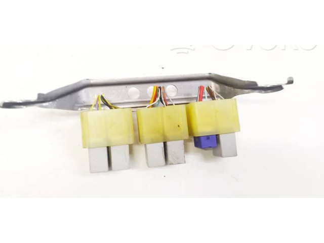 Блок предохранителей  9008087019, 90080-87019   Toyota Corolla Verso AR10    