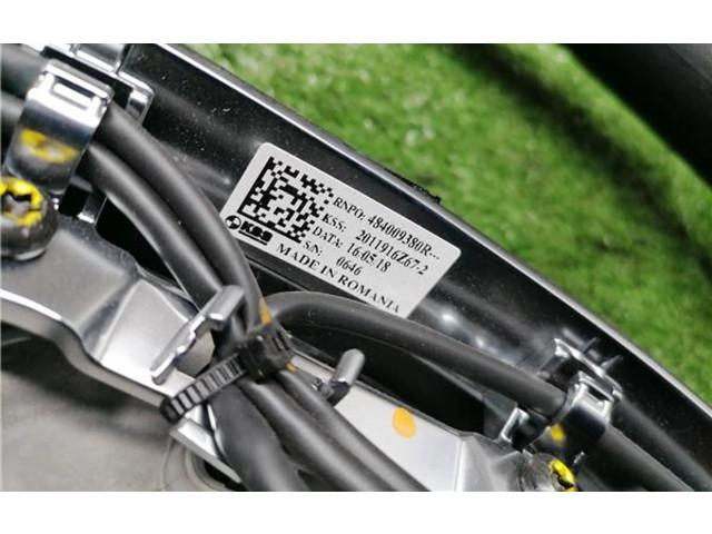 Руль Dacia Duster - года 484009380R, 484009380R