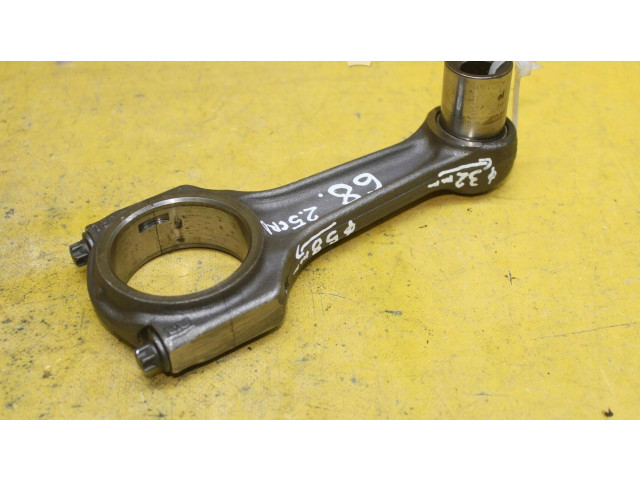  Поршень с шатуном    Jeep Cherokee III KJ  