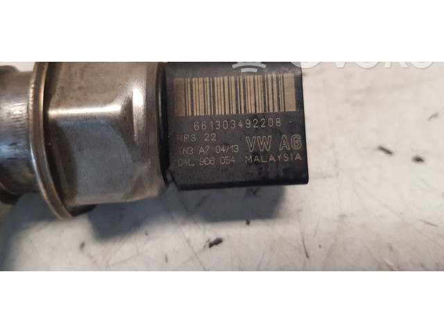 Топливная рампа 04L089B, 057130764AB   Audi A3 S3 8V   для двигателя CLHA