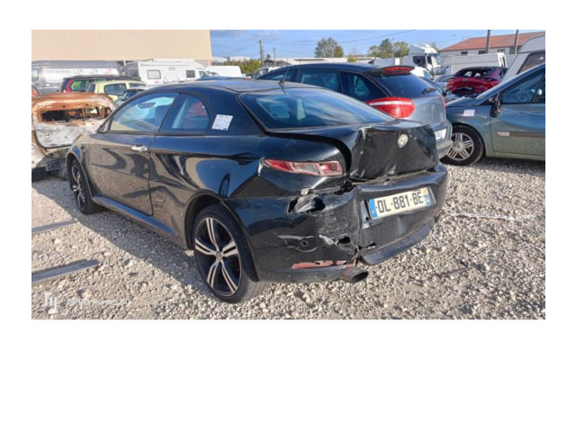 Блок предохранителей Alfa Romeo GT