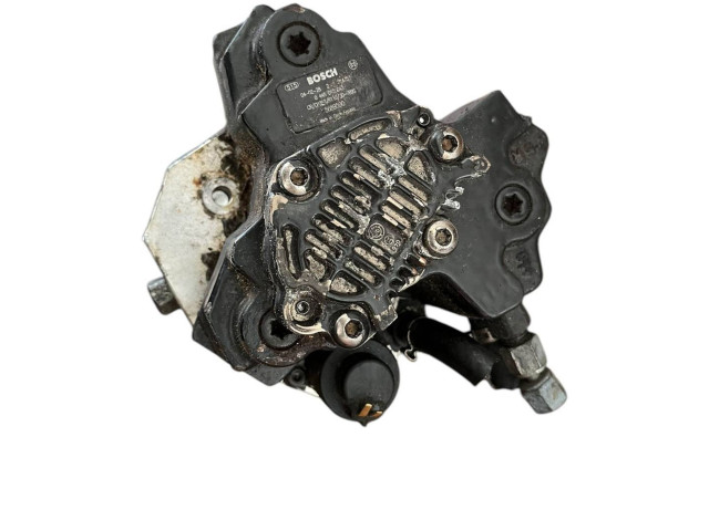 Топливная рампа 0445010043, 8689590   Volvo V70  