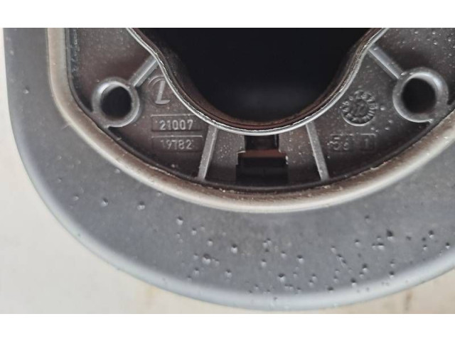   Pojistková skříňka 2100719182, 4001Z   BMW 1 F20 F21 2014