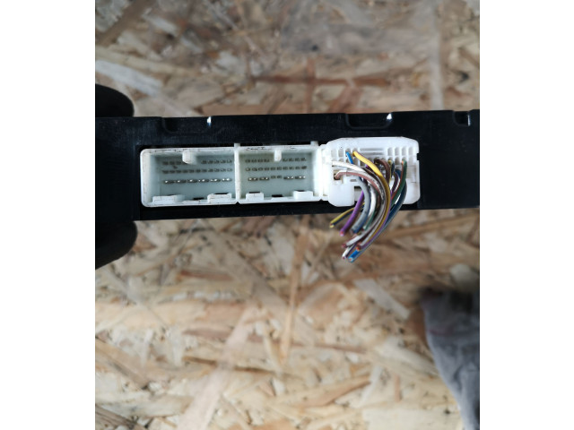 Модуль блока управления кондиционером 8X2318D493AG   Jaguar XF