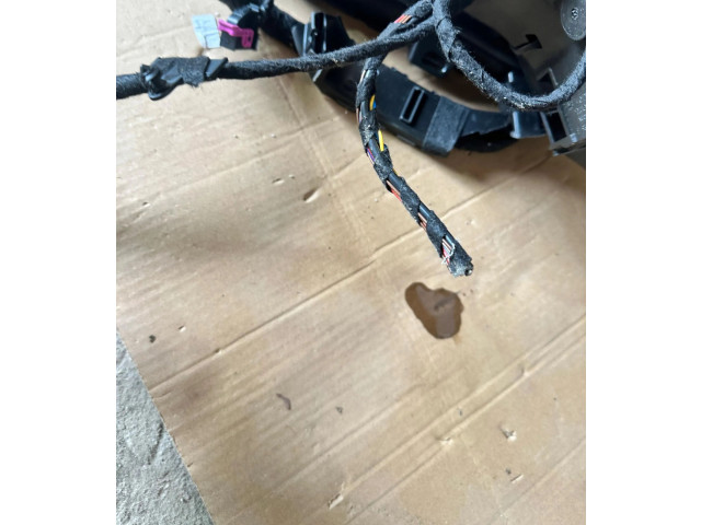 Блок предохранителей     Skoda Kodiaq    