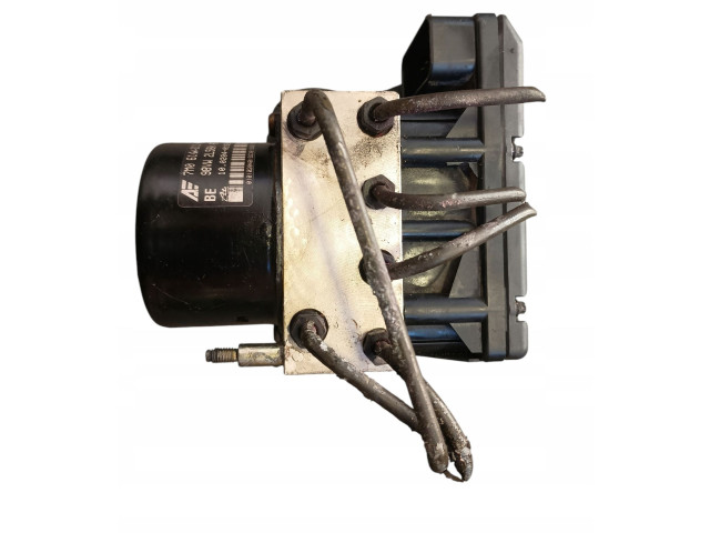 Блок АБС 1J0907379C, 7M0614111AE   Volkswagen  Bora  1998 - 2005 года