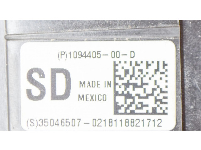 Блок предохранителей 109440500D, 111905900A Tesla Model S