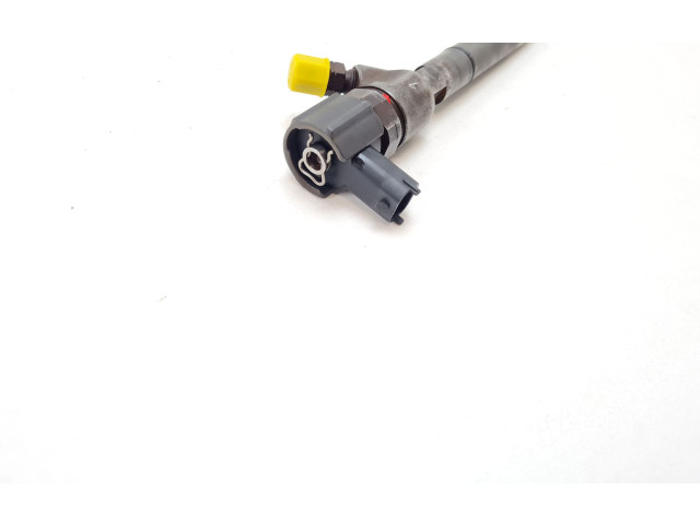 Форсунка 338002A900, 0445110320    KIA Ceed   