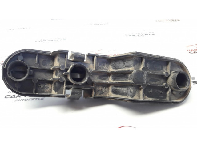 Деталь заднего фонаря