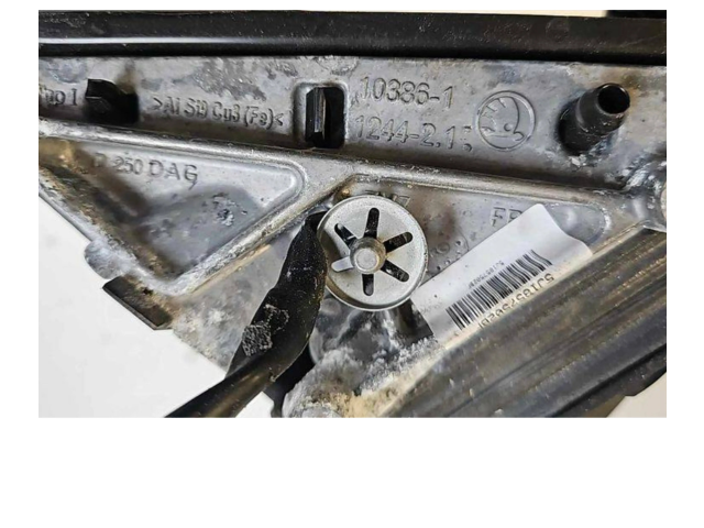 Зеркало электрическое Skoda Fabia Mk2 (5J) 2007 - 2014 года