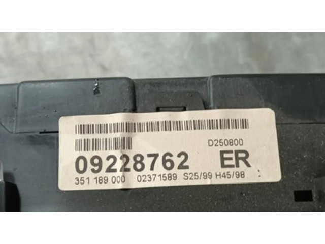 Přístrojová deska Opel Zafira A 2000 351189000, 09228762