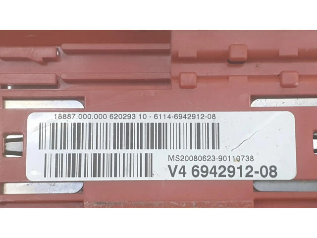 Pojistková skříňka 61146942912, 61146971370 BMW 3 E92 E93 2006