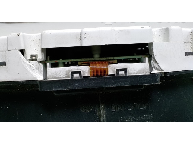 Панель приборов 30733375, 189100277   Volvo C30       