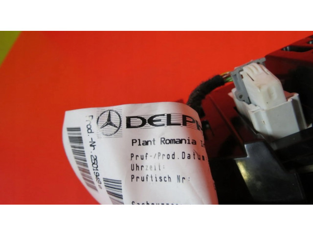 Панель приборов A2129006104   Mercedes-Benz E C207 W207       