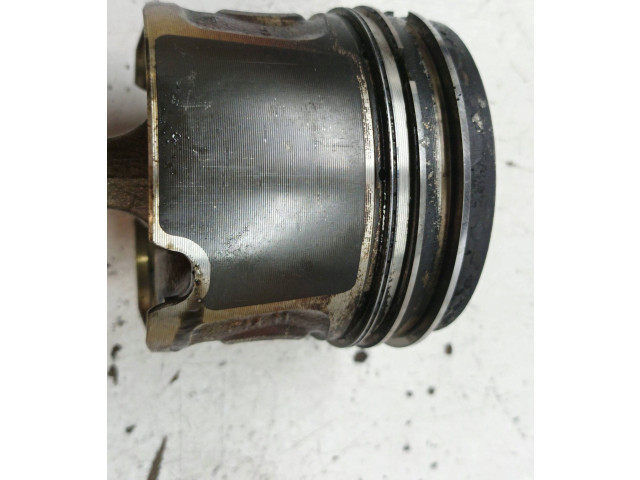 Píst N47, 140KM BMW M3 e90