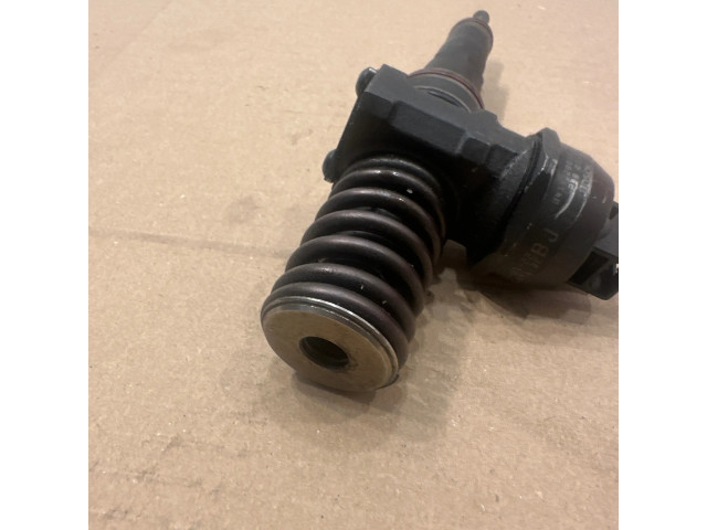 Vstřikovač 045130073t Seat Alhambra (Mk1) pro naftový motor 1.9