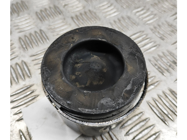 Píst 07L107065K Audi A6 S6 C6 4F CDYA