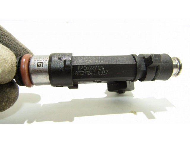 Форсунка 8200227124    Dacia Sandero для бензинового двигателя K7J710 1.4