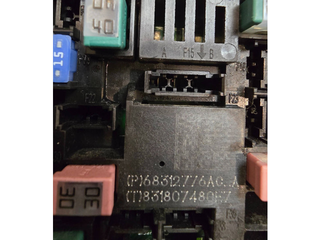   Pojistková skříňka 68312776AC, 831807480   Ram 1500 2022