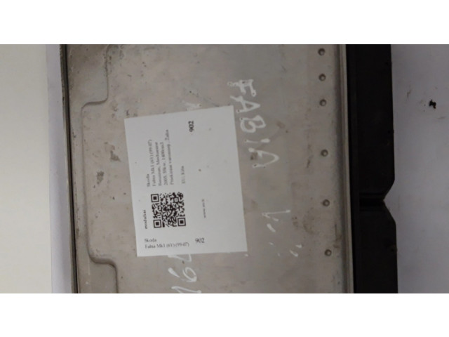 Блок управления двигателя 038906019NE, 0281011824 Skoda Fabia Mk1 (6Y)