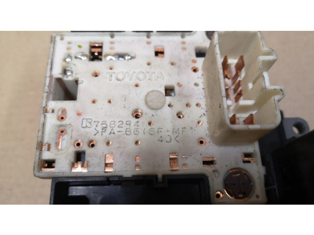 Jungiklių komplektas