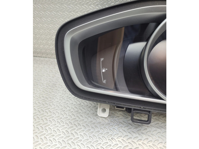 Přístrojová deska Volvo V40 Cross country 2015 31433331, P31433331