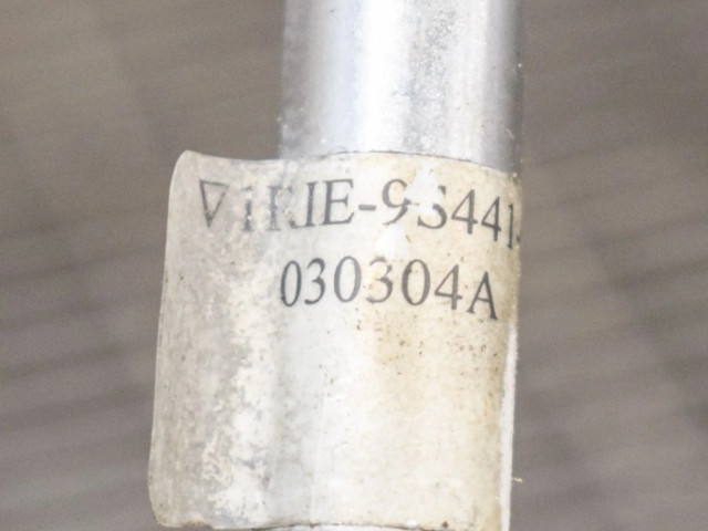 Vstřikovací lišta 1R1E9S441CB Aston Martin DB7 pro benzínový motor 6.0 AM2