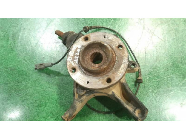 Передний поворотный кулак (ступица, цапфа)