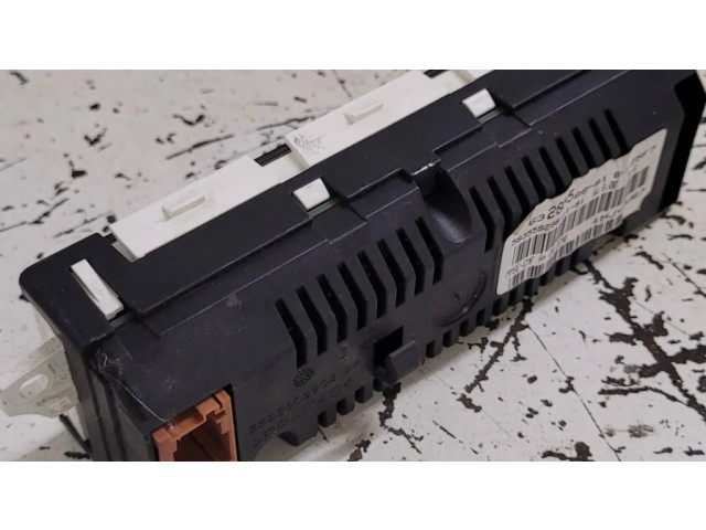 Дисплей    9663205580-01   Peugeot 207