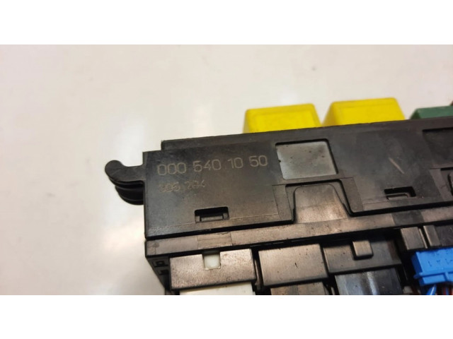 Pojistková skříňka 0005401050 Mercedes-Benz E W210 2001